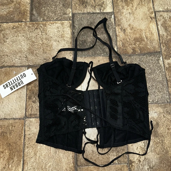 Out From Under Amour Lace Lace-Up Corset sz S - Picture 2 of 8